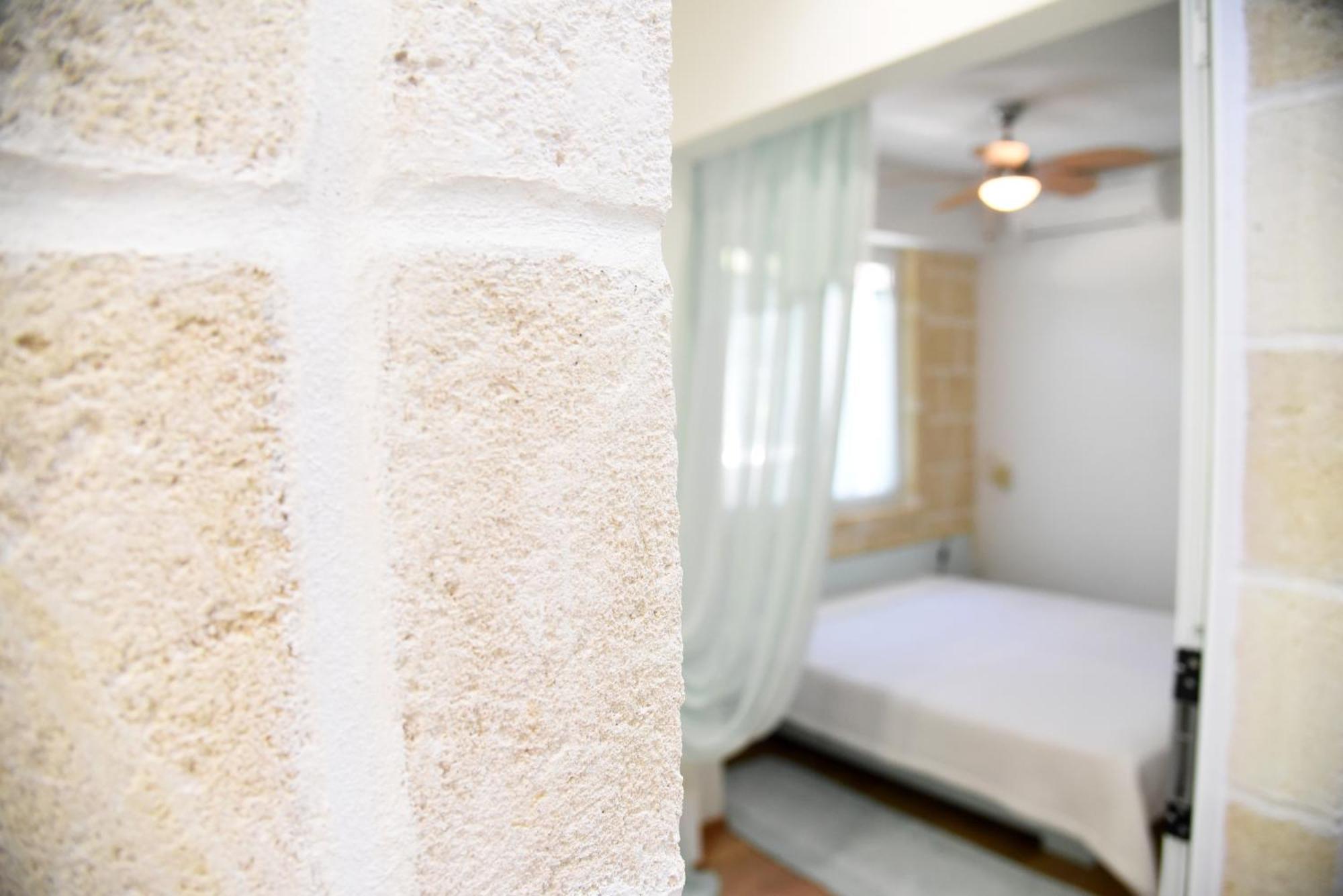 B&B Al Vecchio Glicine Torre Canne Εξωτερικό φωτογραφία