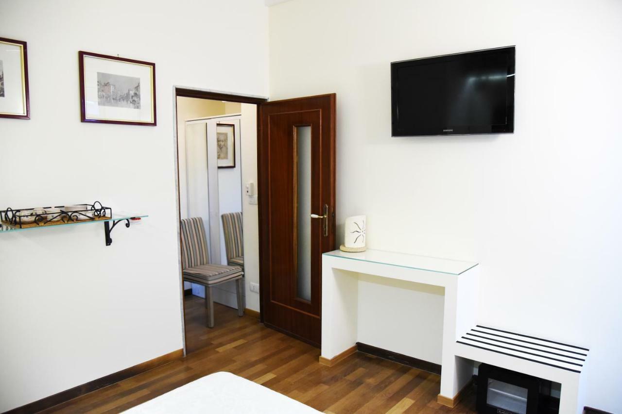 B&B Al Vecchio Glicine Torre Canne Εξωτερικό φωτογραφία